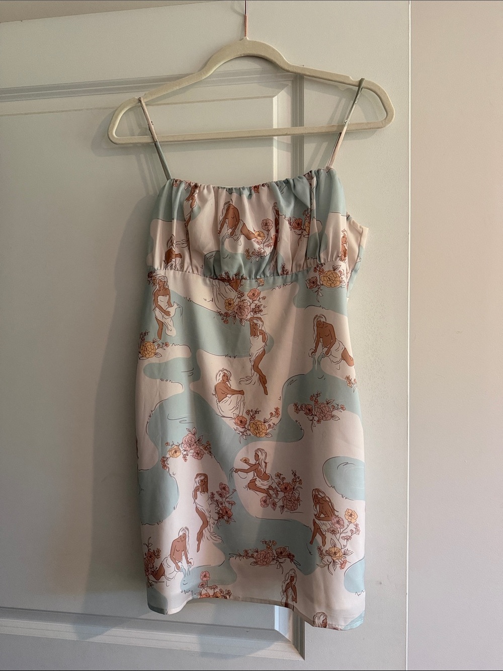 Song of Style Pastel Aqua & Cream Figurative Spaghetti Strap Dress